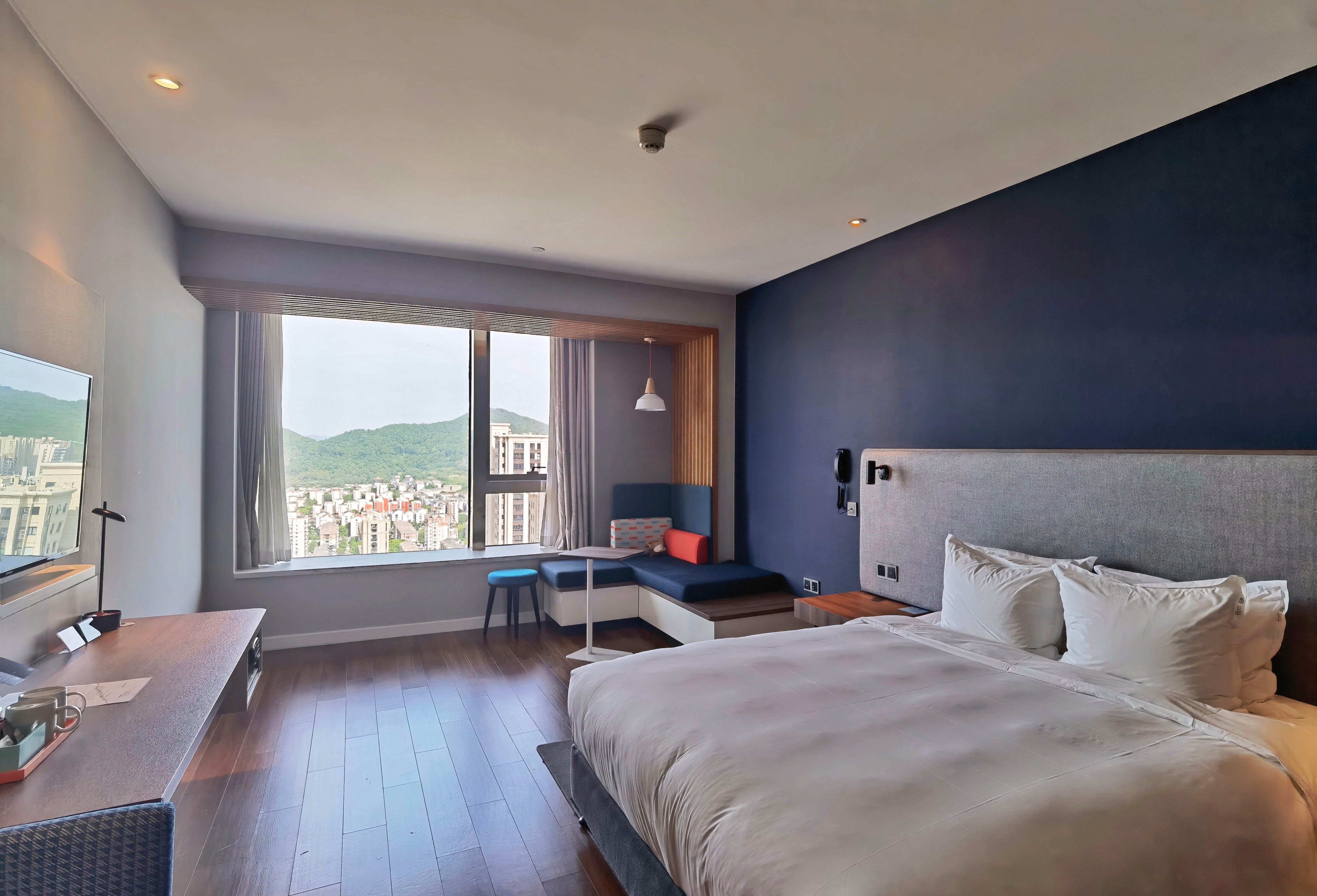 Holiday Inn Express Zhoushan Dinghai By Ihg Exterior photo