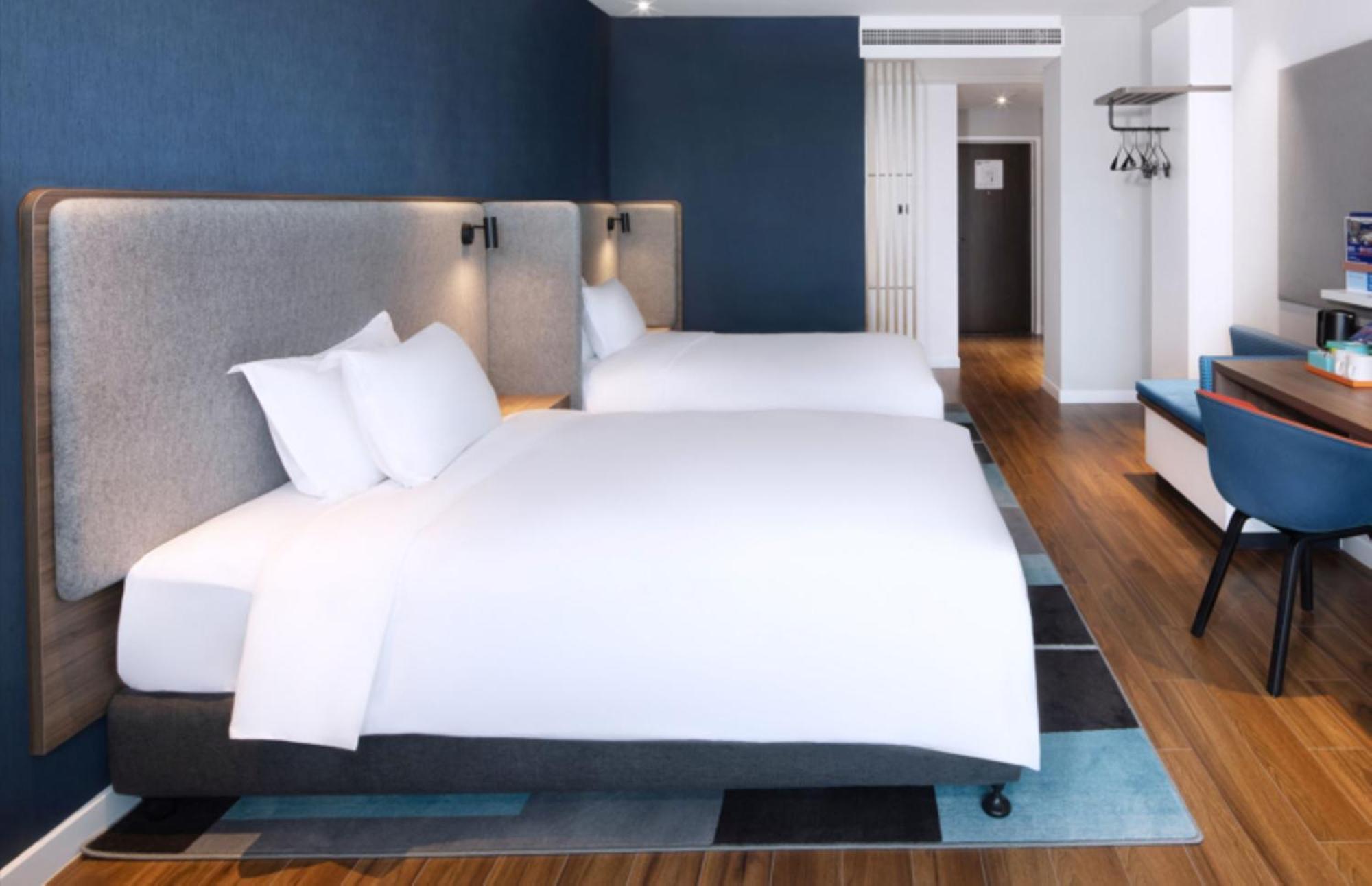 Holiday Inn Express Zhoushan Dinghai By Ihg Exterior photo
