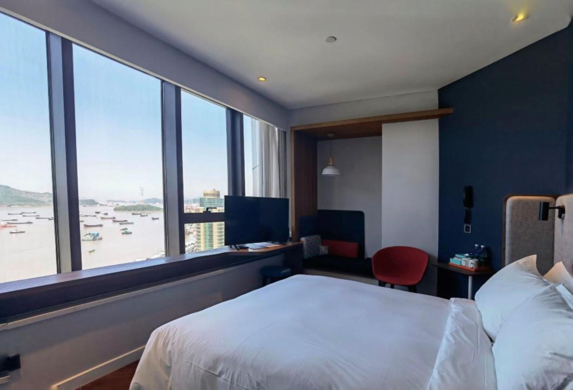 Holiday Inn Express Zhoushan Dinghai By Ihg Exterior photo